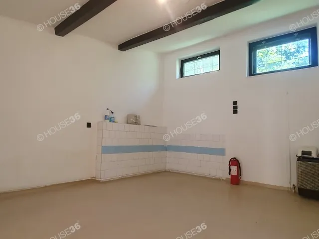 Eladó garázs Kecskemét 23 nm