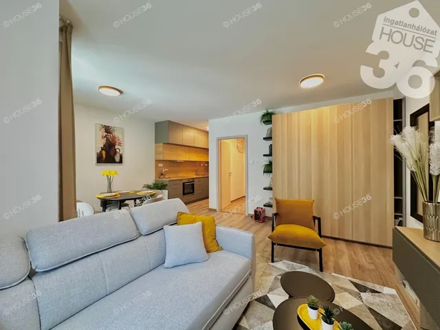 Eladó lakás Budapest VIII. kerület, Corvin negyed 32 nm