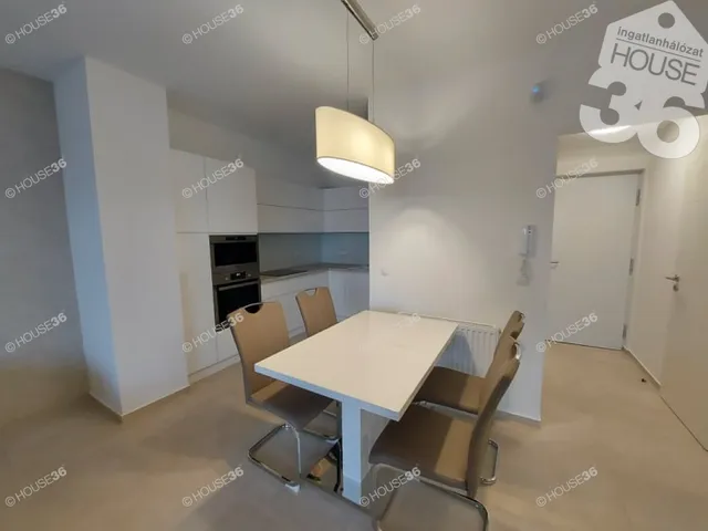 Kiadó lakás Kecskemét 74 nm