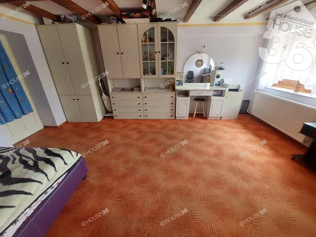 Eladó ház Tiszakécske 80 nm