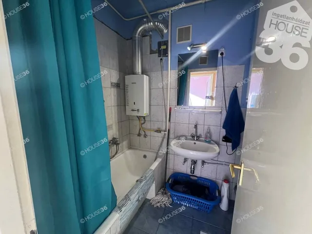 Eladó lakás Kecskemét, Műkertváros 60 nm