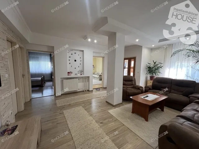 Eladó ház Kecskemét, Petőfiváros 110 nm