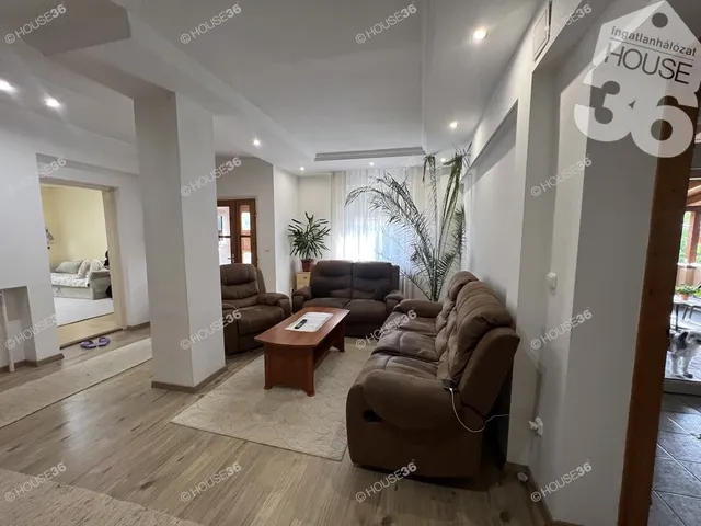 Eladó ház Kecskemét, Petőfiváros 110 nm