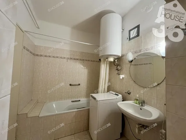 Eladó lakás Kecskemét, Belváros 81 nm
