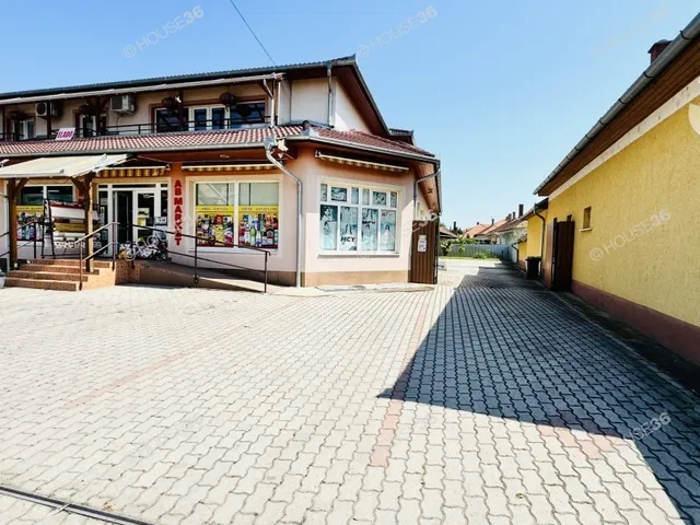 Eladó ház Tiszakécske 769 nm
