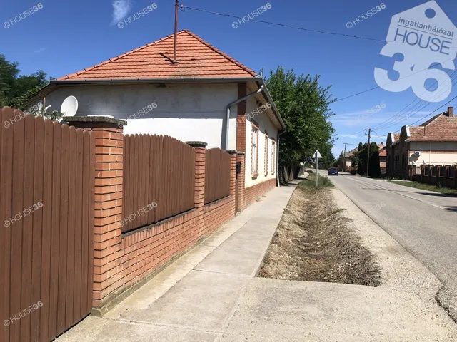 Eladó ház Tiszasas 90 nm