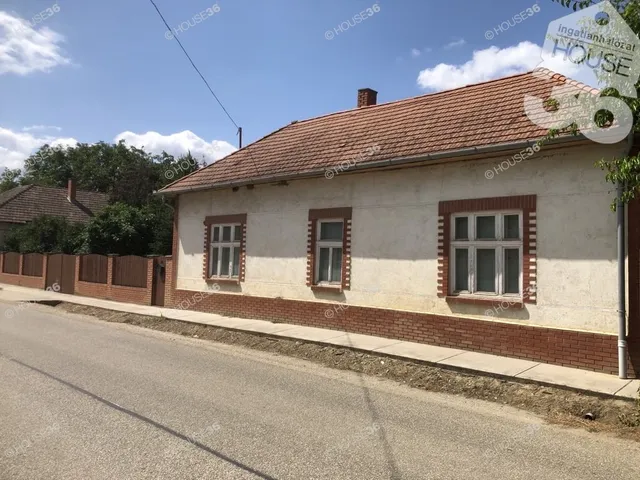 Eladó ház Tiszasas 90 nm