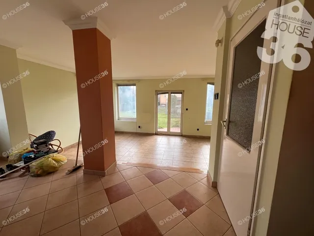 Eladó ház Kecskemét 180 nm