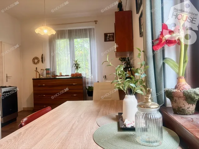 Eladó lakás Kecskemét, Műkertváros 71 nm