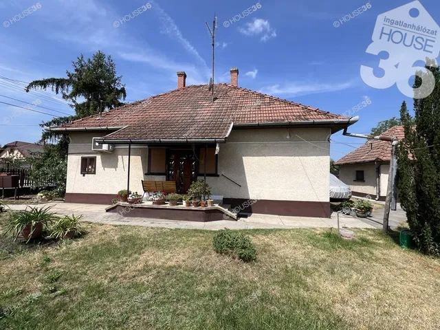 Eladó ház Kecskemét, Hetényegyháza 99 nm