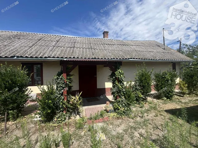 Eladó ház Izsák 55 nm