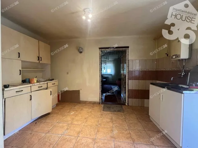 Eladó ház Izsák 55 nm