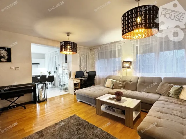 Eladó ház Kecskemét 160 nm