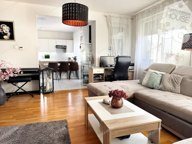 Eladó ház Kecskemét 160 nm