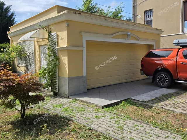 Eladó ház Budapest XIV. kerület 280 nm