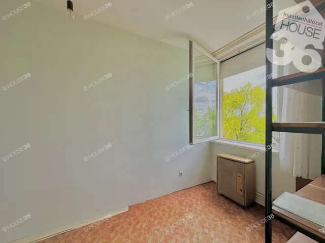 Eladó lakás Kecskemét, Hunyadiváros 44 nm