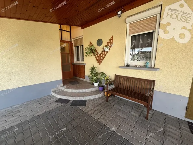 Eladó ház Miske 130 nm