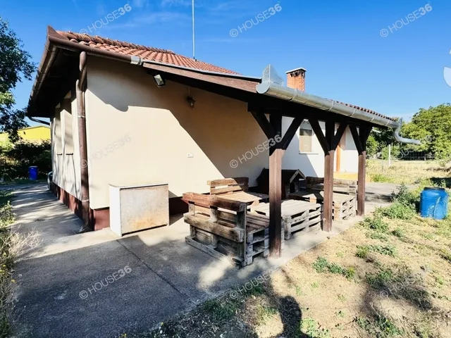 Eladó ház Kecskemét 100 nm