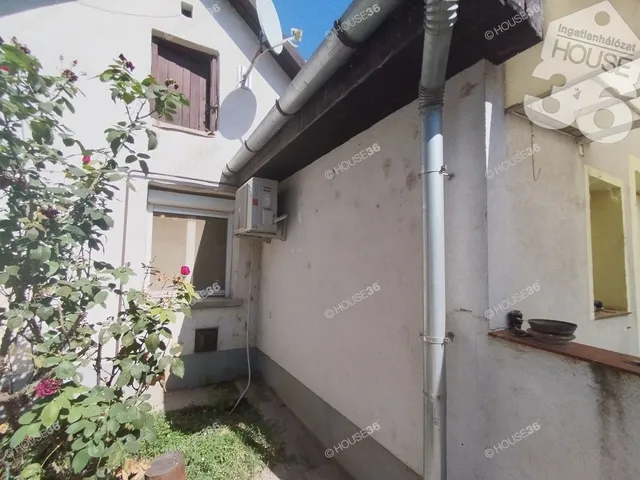 Eladó ház Kecskemét, Muszáj 48 nm