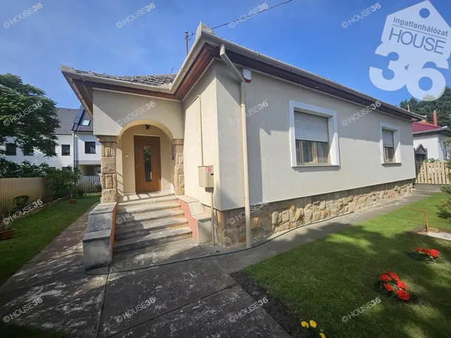 Eladó ház Kecskemét 90 nm