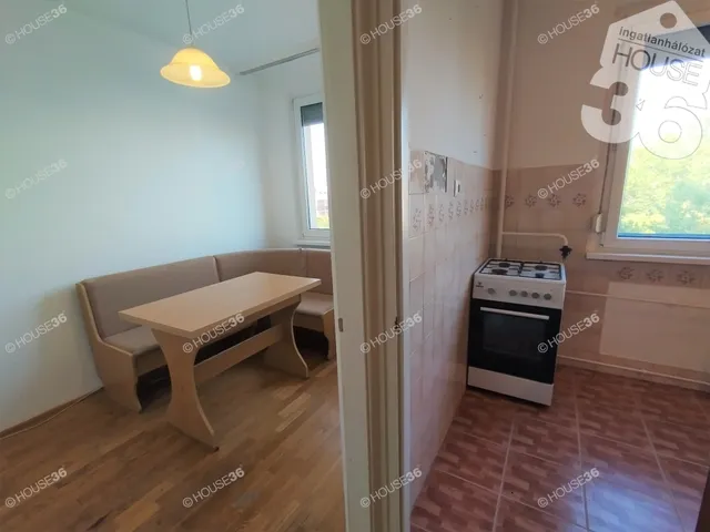 Eladó lakás Kecskemét 77 nm