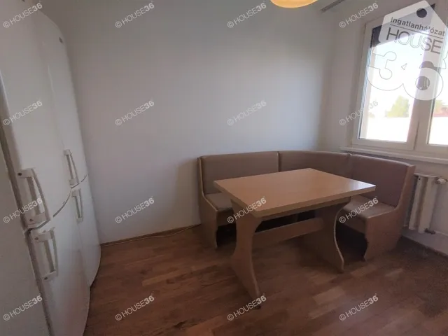 Eladó lakás Kecskemét 77 nm