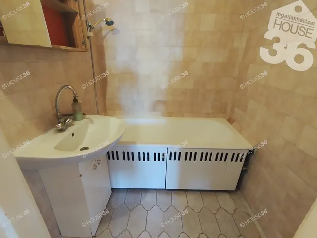 Eladó lakás Kecskemét 77 nm