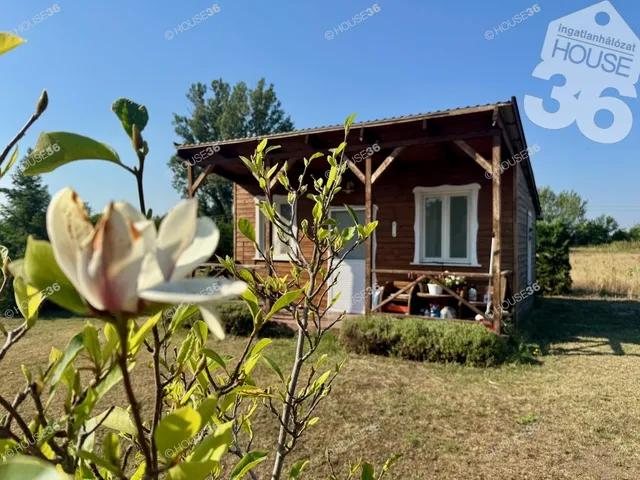 Eladó ház Kecskemét, Kisfái 27 nm
