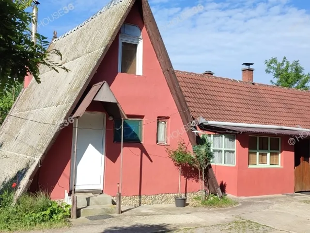 Eladó ház Kecskemét, Úrihegy 75 nm