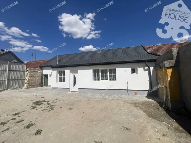 Eladó ház Kecskemét 80 nm
