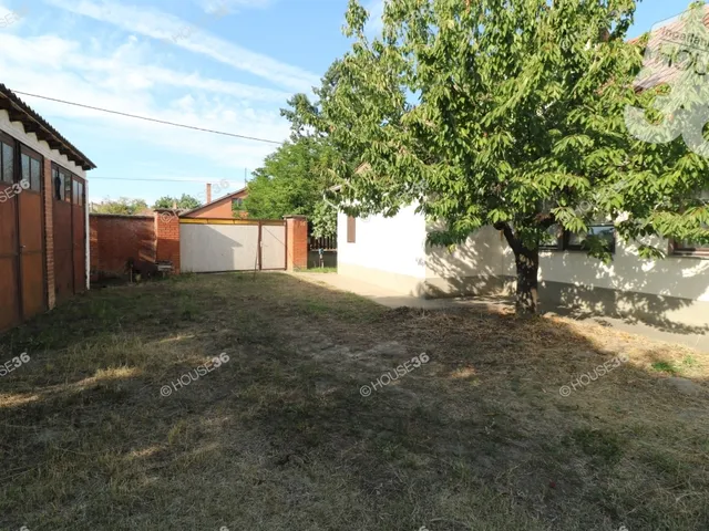 Eladó ház Kecel 88 nm