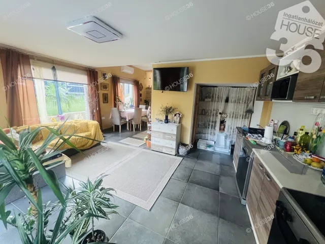 Eladó ház Szekszárd 140 nm