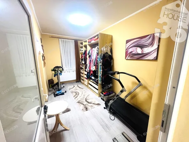 Eladó ház Szekszárd 140 nm