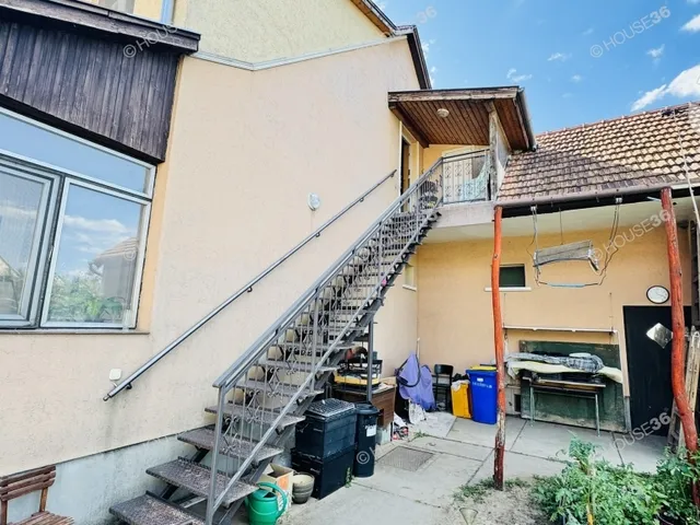 Eladó ház Kecskemét 185 nm