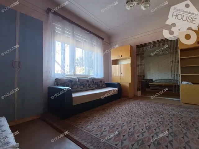Eladó ház Kunszállás 83 nm