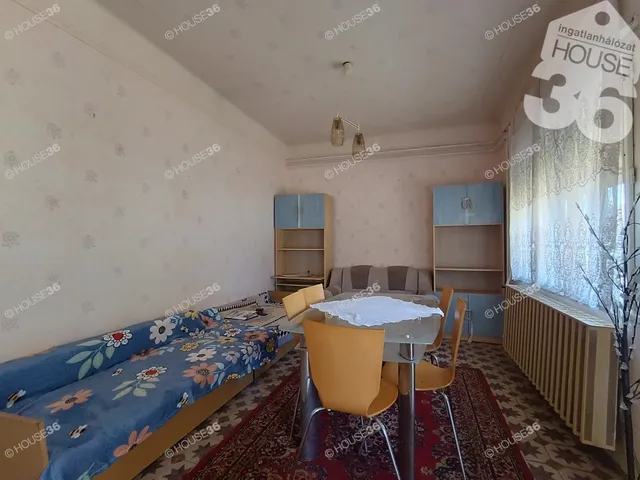 Eladó ház Kunszállás 83 nm