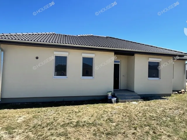 Eladó ház Kecskemét, Szeleifalu 91 nm