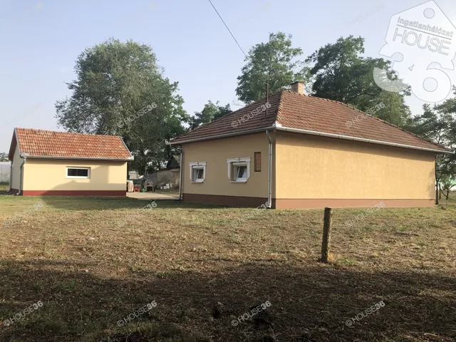 Eladó mezőgazdasági ingatlan Tiszaalpár 70 nm