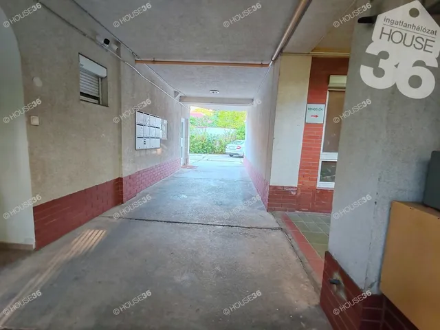 Eladó lakás Kecskemét 103 nm