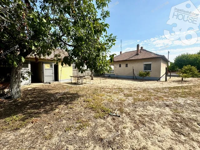 Eladó ház Ágasegyháza 70 nm