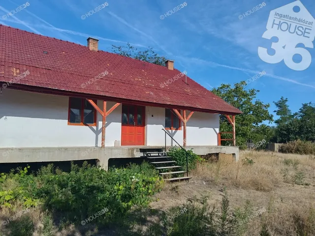 Eladó ház Bugac 78 nm
