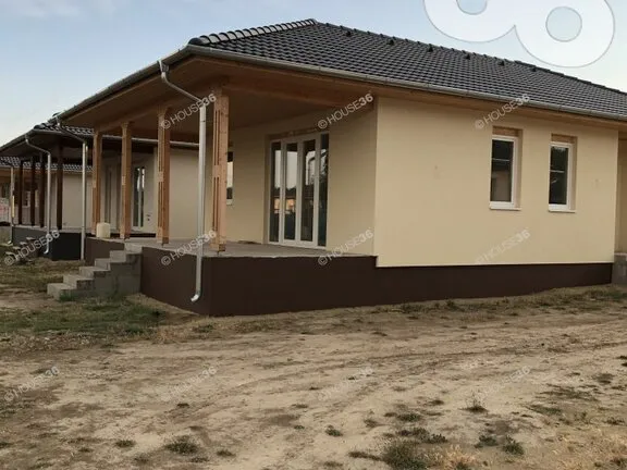 Eladó ház Kecskemét 96 nm