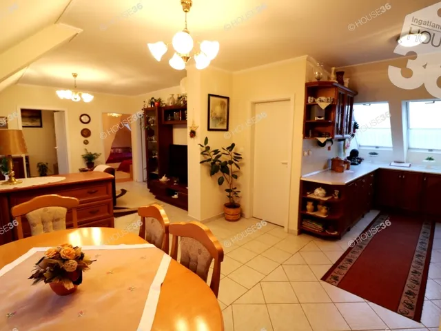 Eladó lakás Kecskemét, Belváros 91 nm