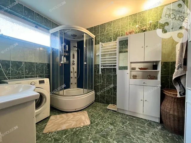 Eladó ház Kecskemét, Petőfiváros 192 nm