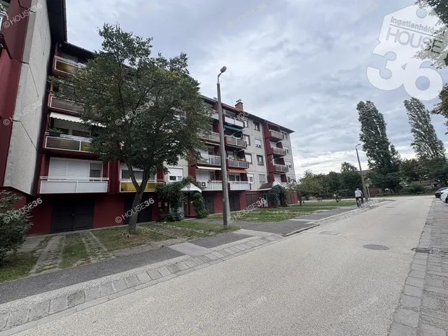 Eladó lakás Kecskemét 64 nm
