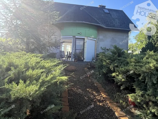 Eladó ház Kecskemét 193 nm