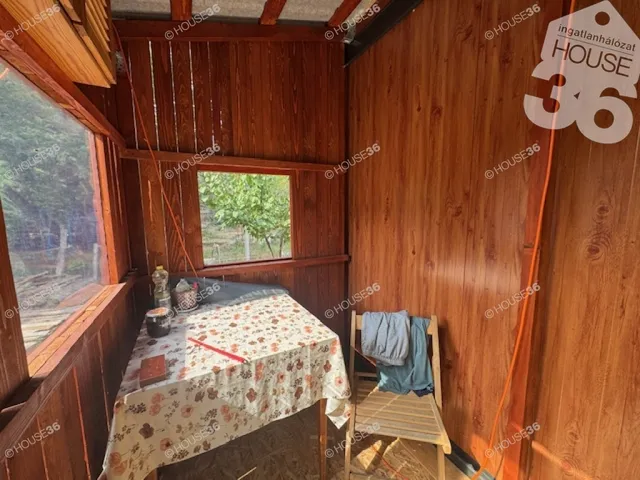 Eladó mezőgazdasági ingatlan Kiskunfélegyháza, Zöldmező lakótelep 27 nm