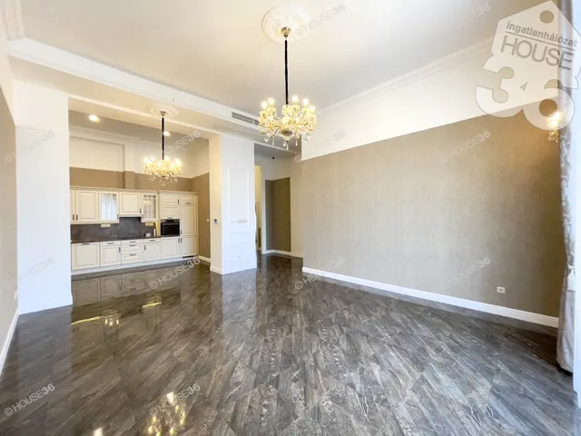 Eladó lakás Kecskemét, Belváros 103 nm