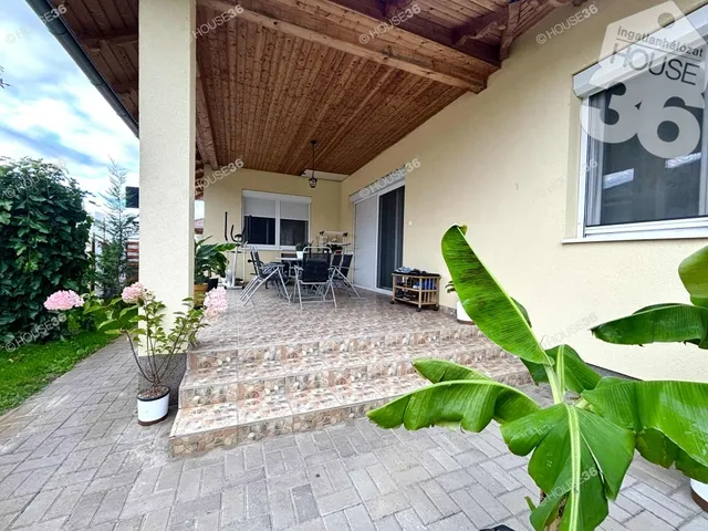 Eladó ház Ballószög 107 nm