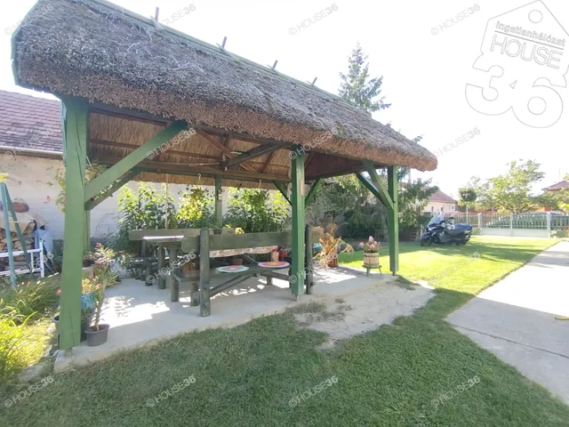Eladó ház Izsák 150 nm